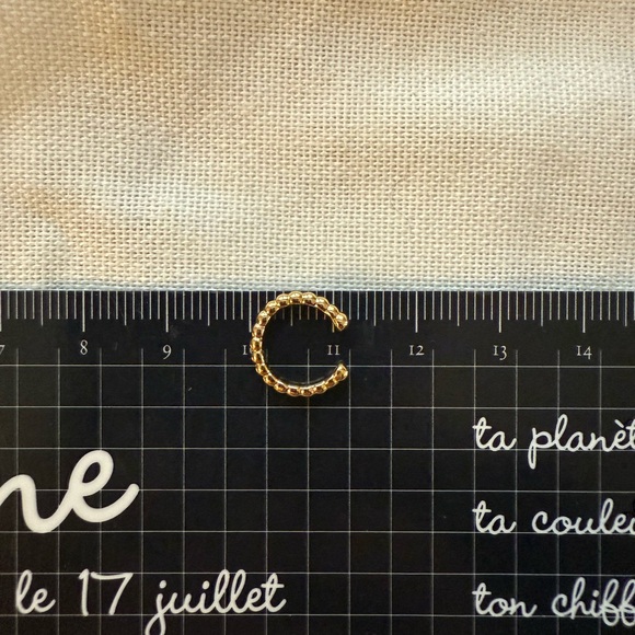 Mejuri Beaded Gold Vermeil Ear Cuff - Picture 2 of 2